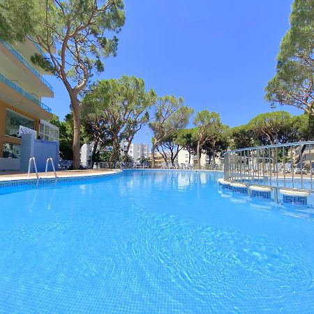 Rentalmar Blue Beach & Pool Salou Exterior foto
