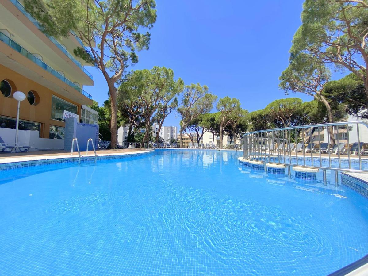Rentalmar Blue Beach & Pool Salou Exterior foto