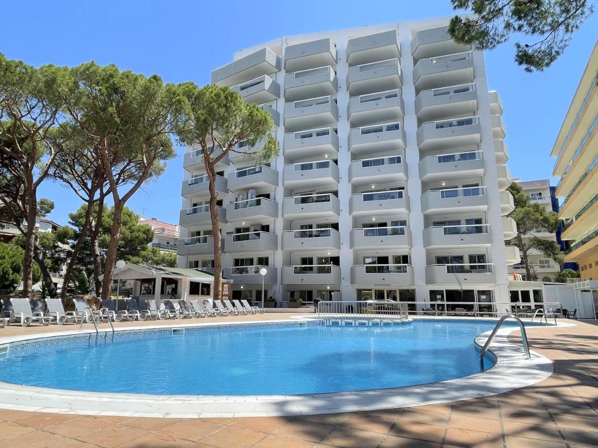 Rentalmar Blue Beach & Pool Salou Exterior foto
